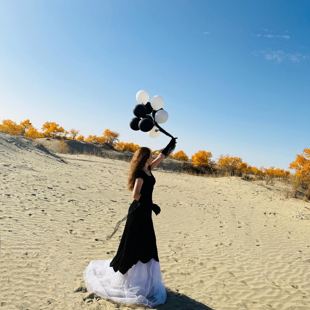 Madenyat洛浦县总店