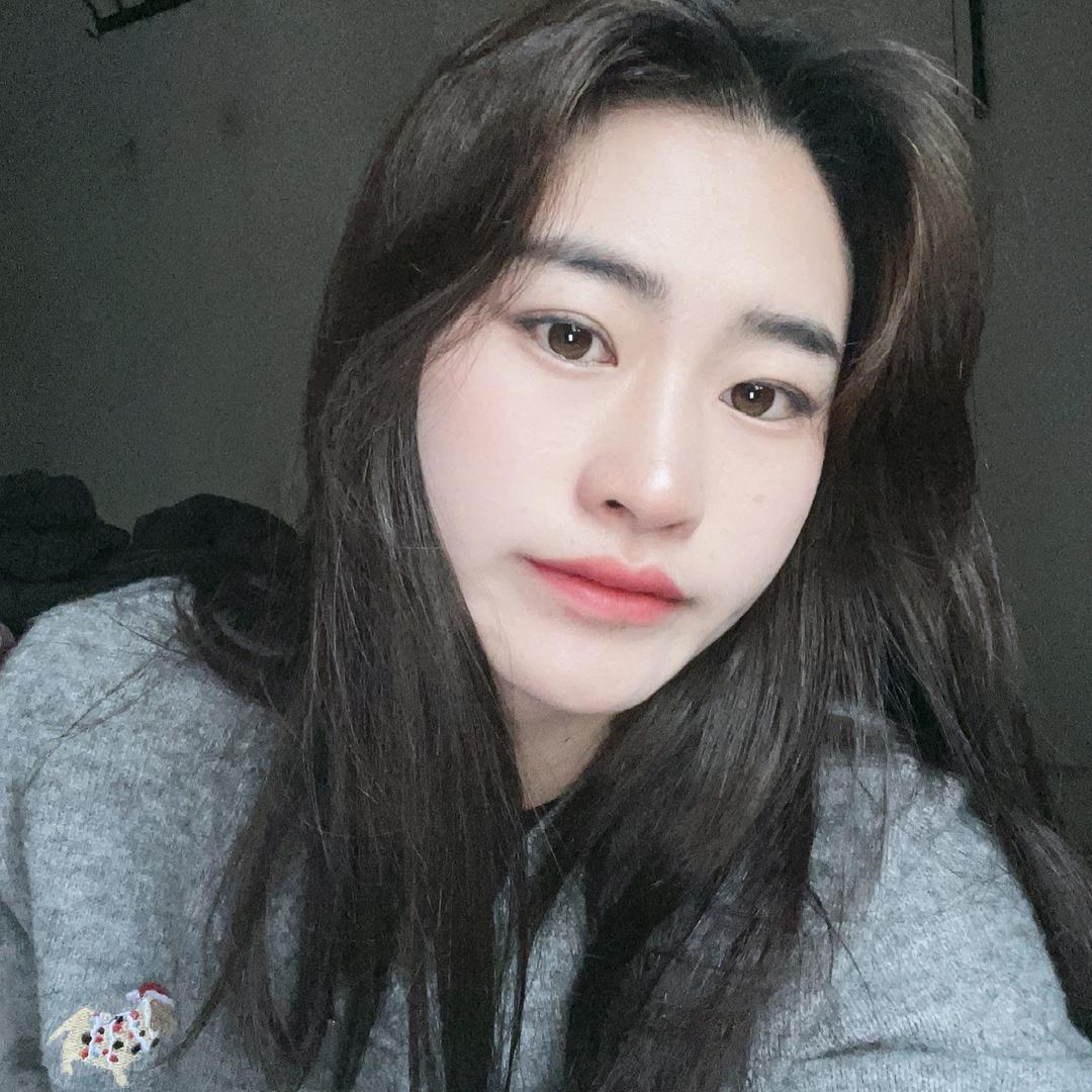 大蚊子.