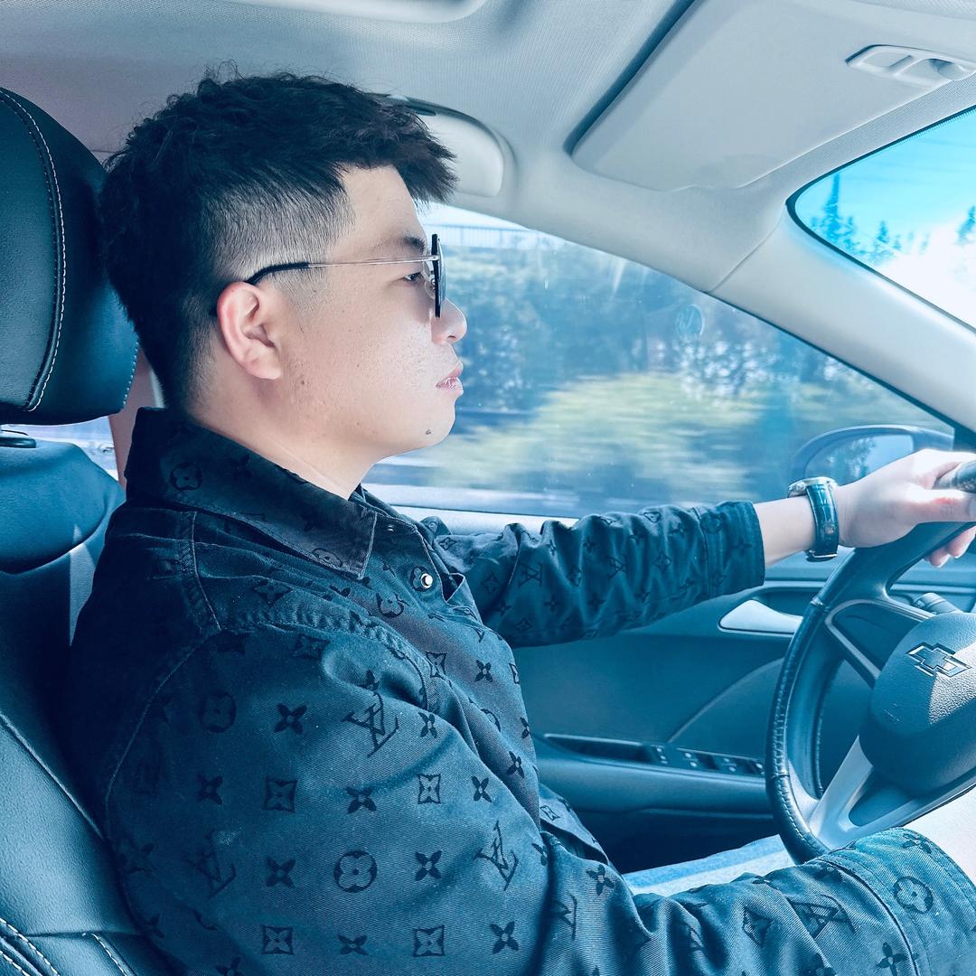 尧神驾校 教务校长 任文雄