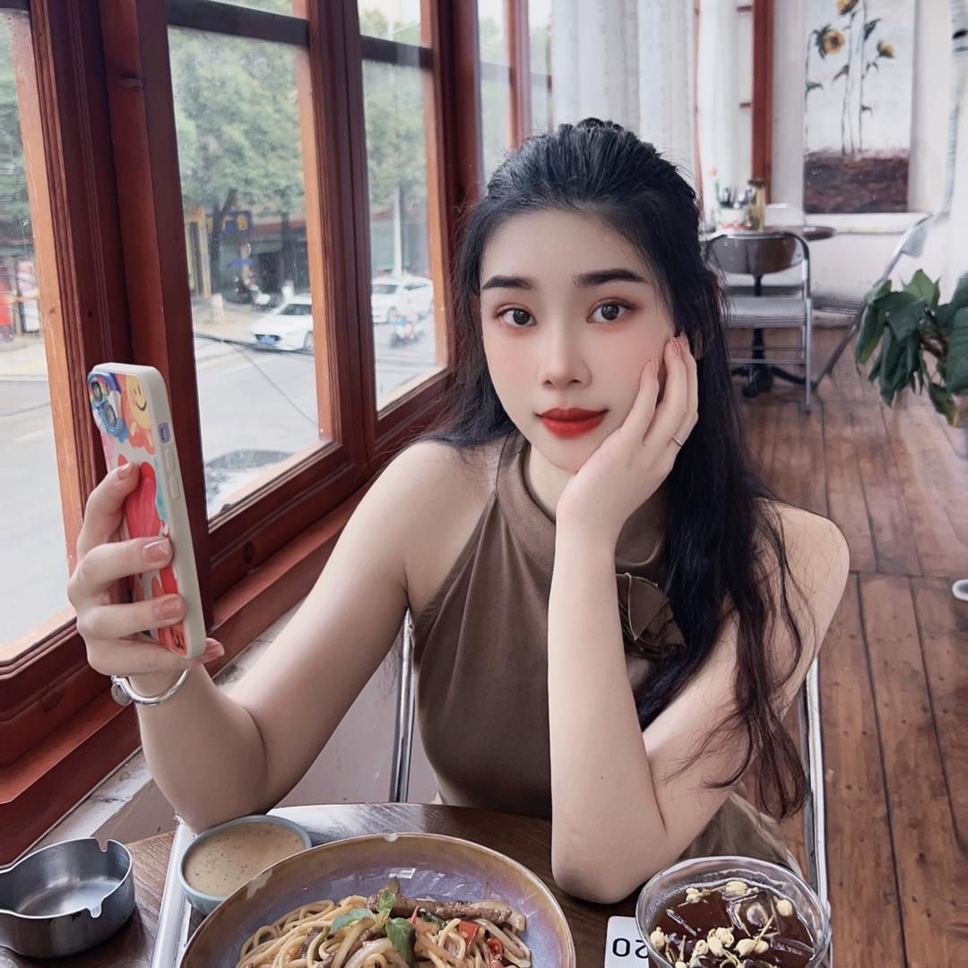 美女贴贴.