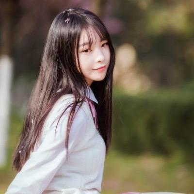 小莹爱漂亮