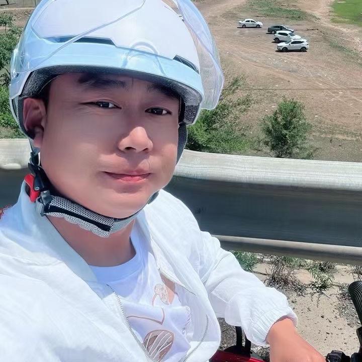 轮椅张小乐3949