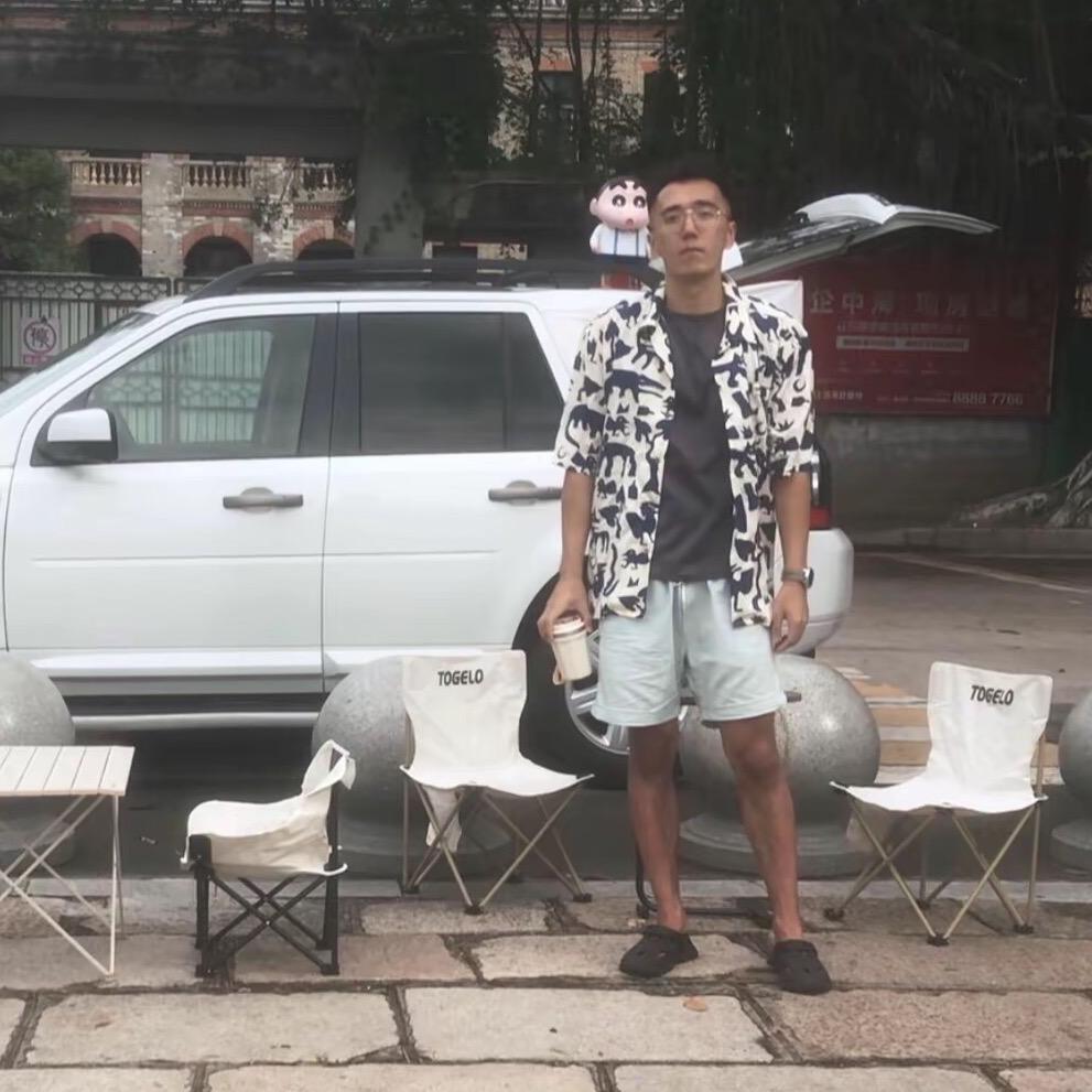 中年王嘉尔😎