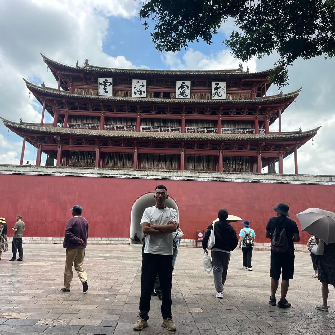 正在奋斗中 A小陈