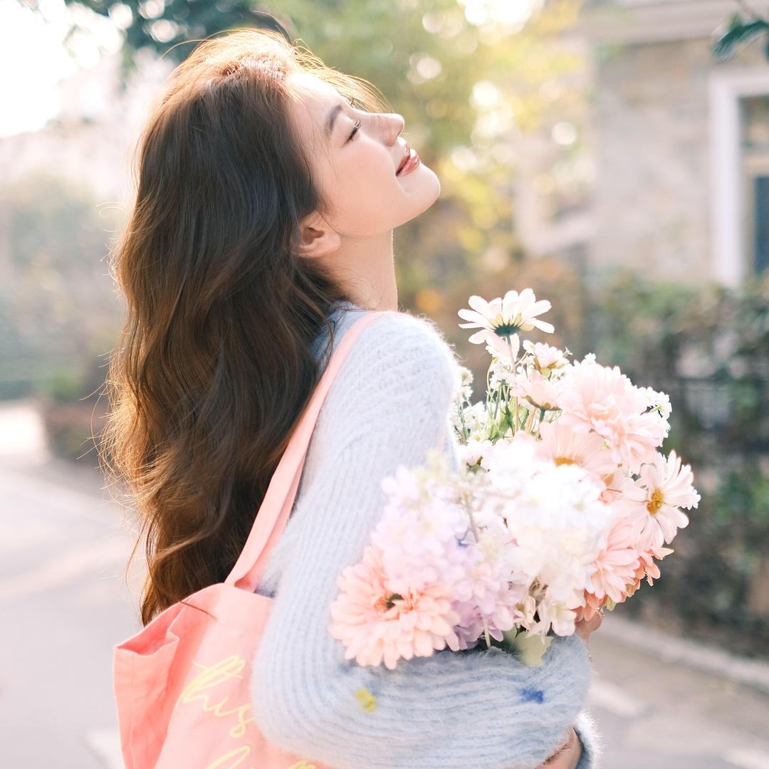 发财涓涓（约拍看👀主页简介）