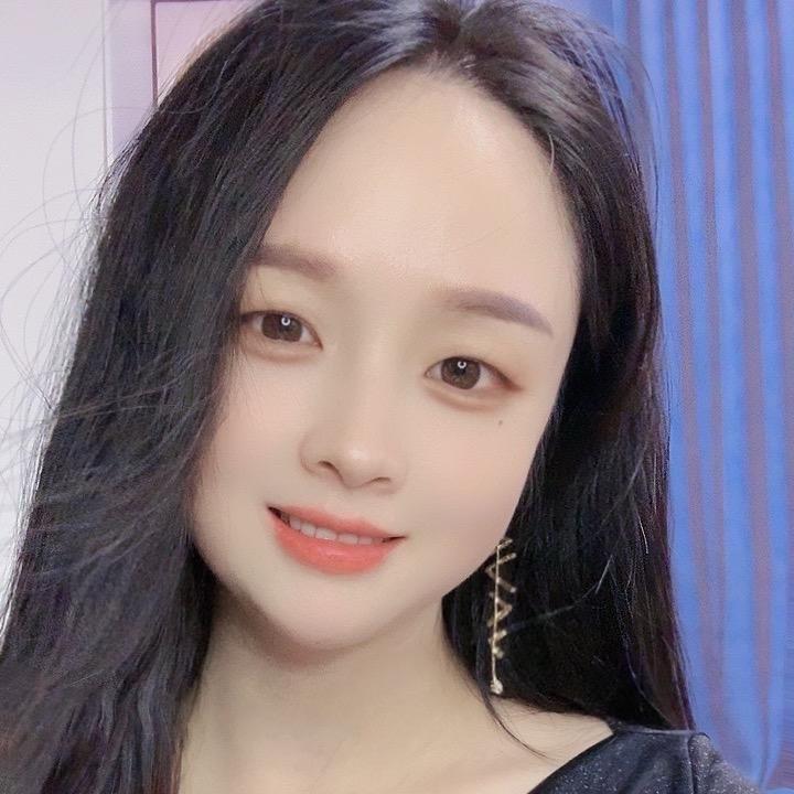 浅浅：