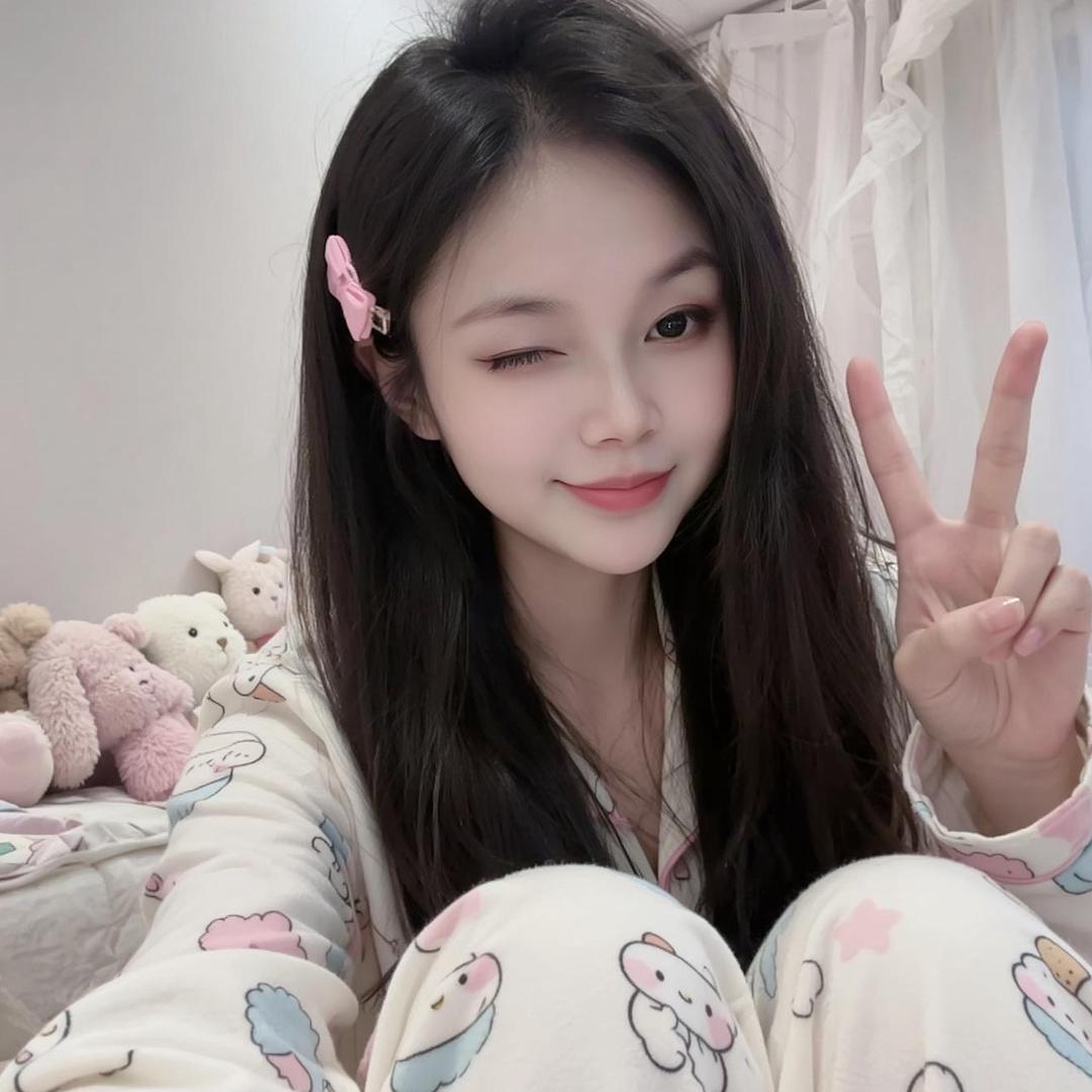 美美（爱臭美）