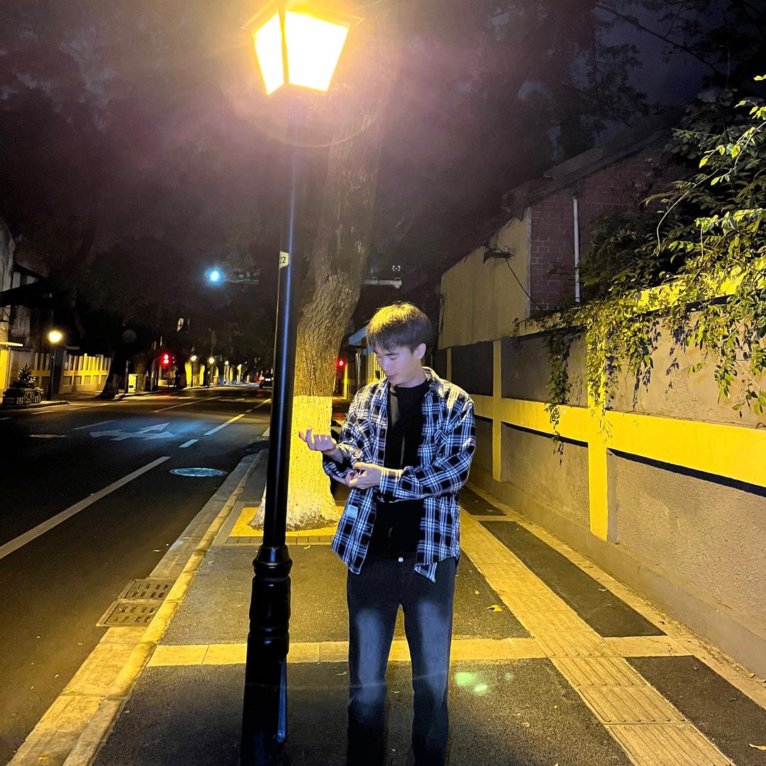 @卖女孩的小火柴