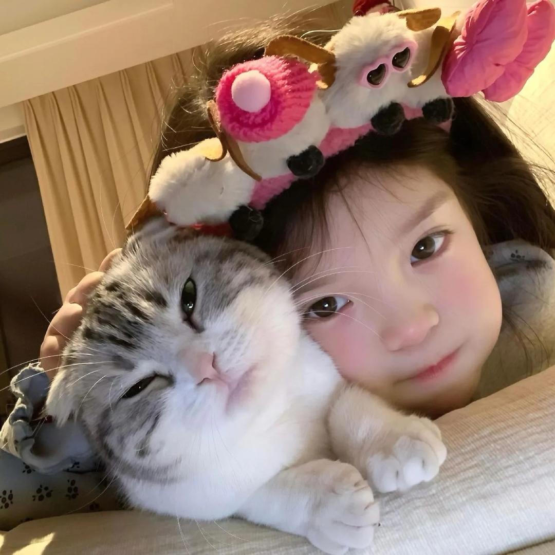 依依（每天21.30准时直播）