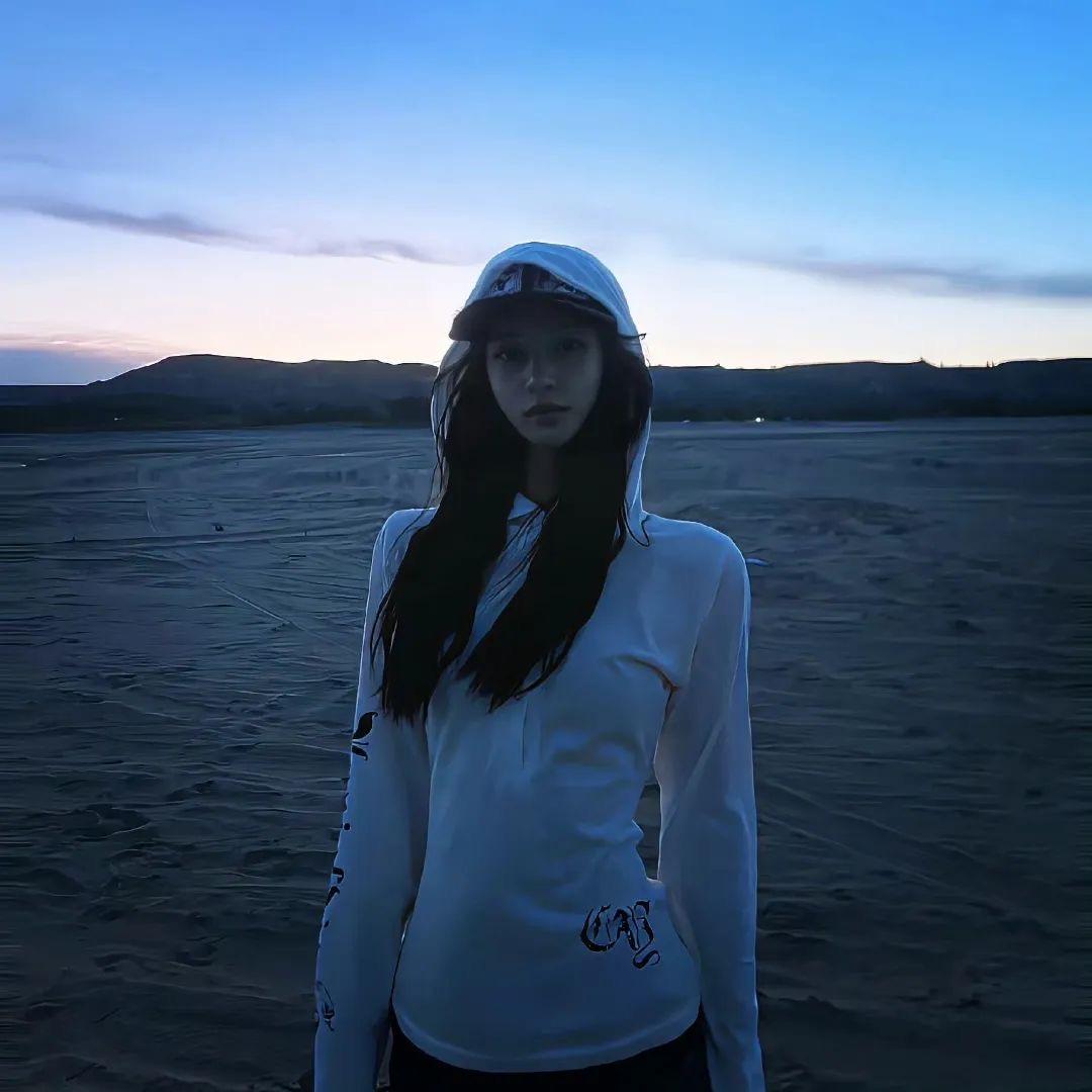 都管我叫脆脆鲨女王