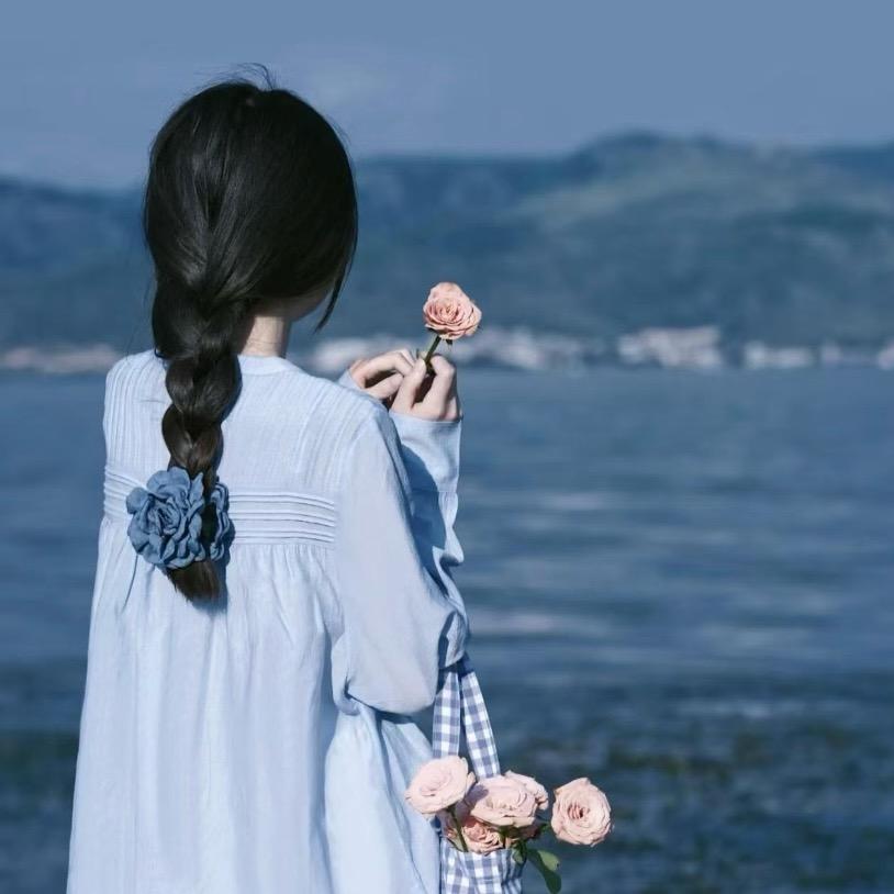 @八月