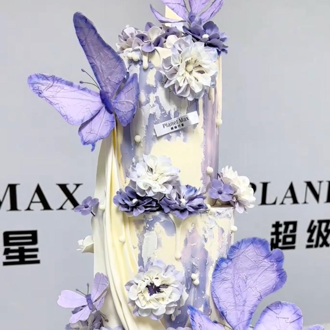 @不会做蛋糕的许