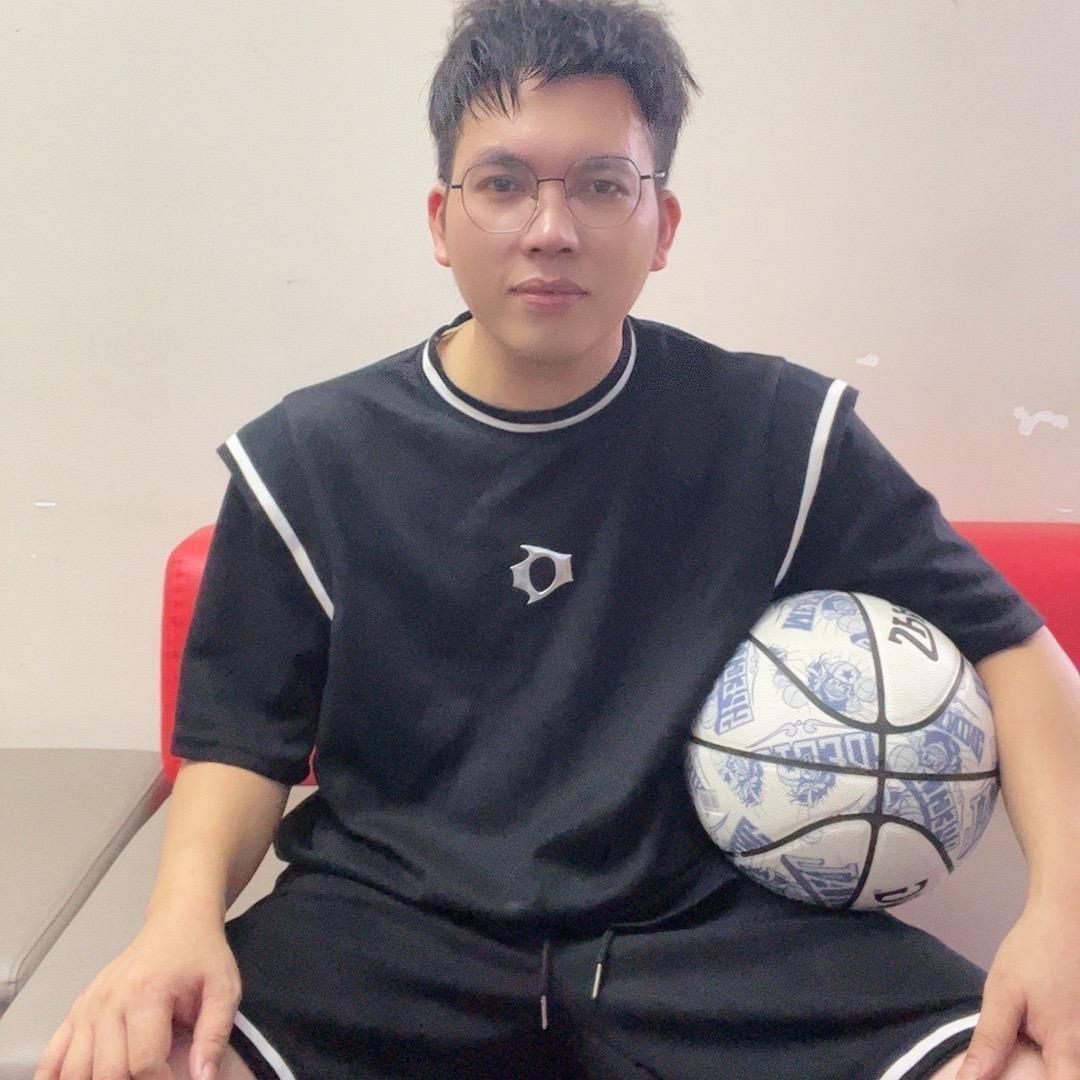 睡懵的小小神🌻