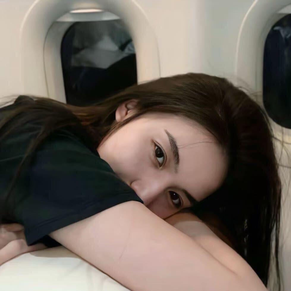 权威璐