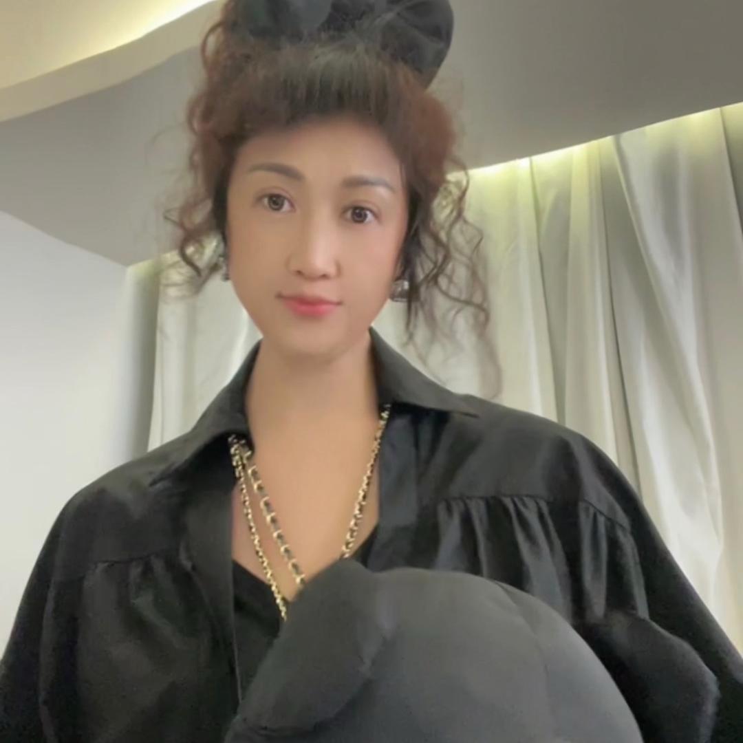 熹爱穿搭