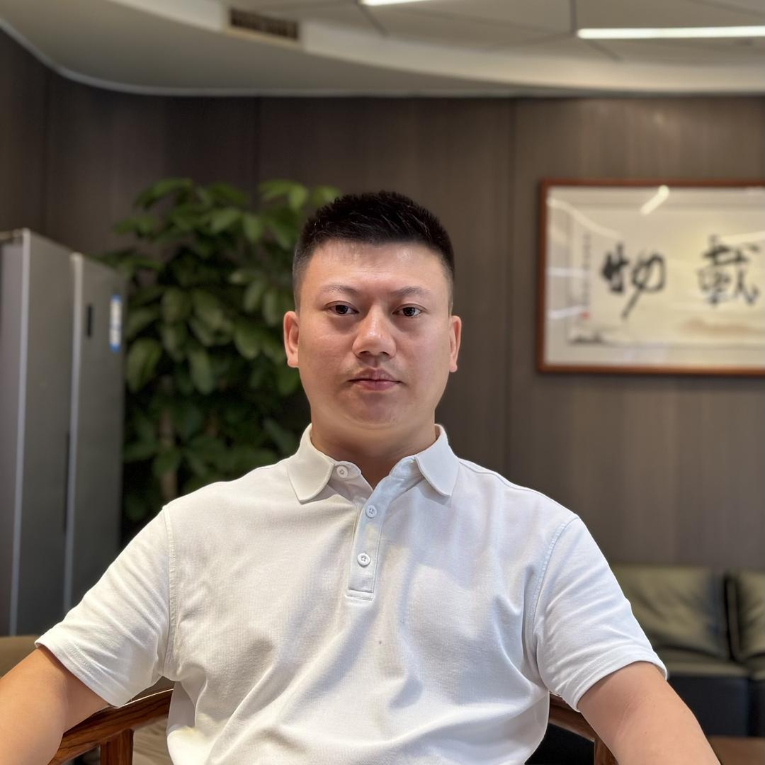 隆鑫名车（军哥）