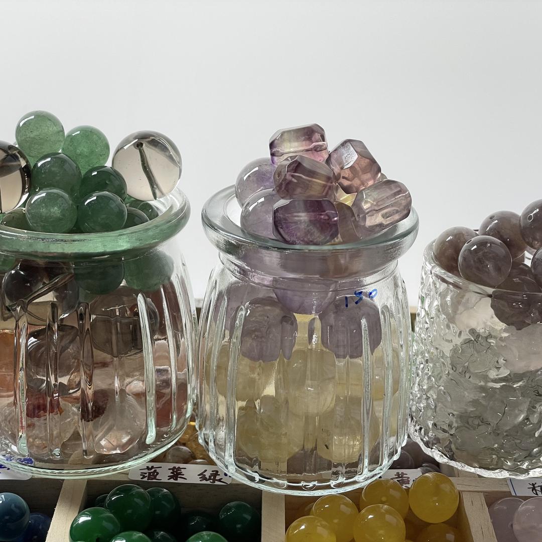 石来运转天然水晶店