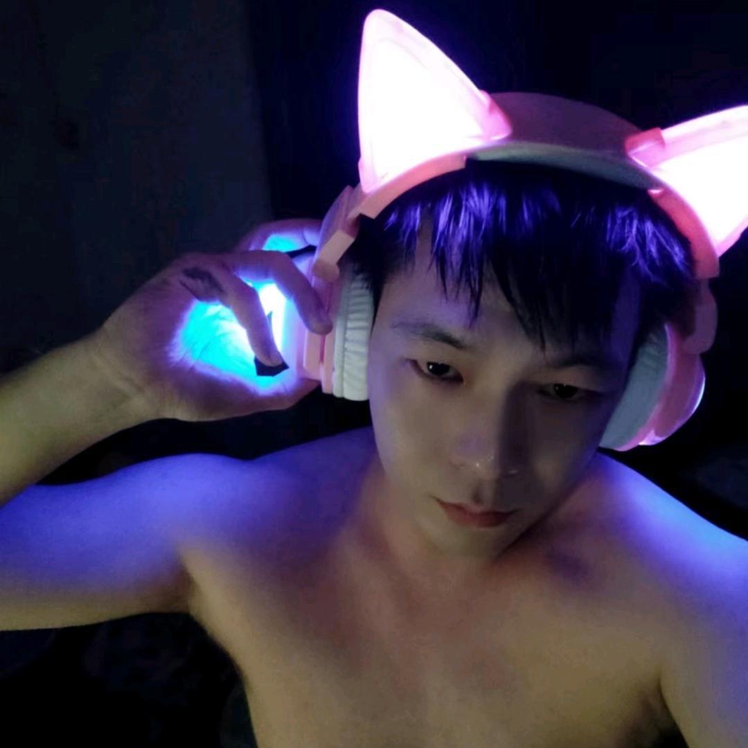 尤尤尤尤一点烦