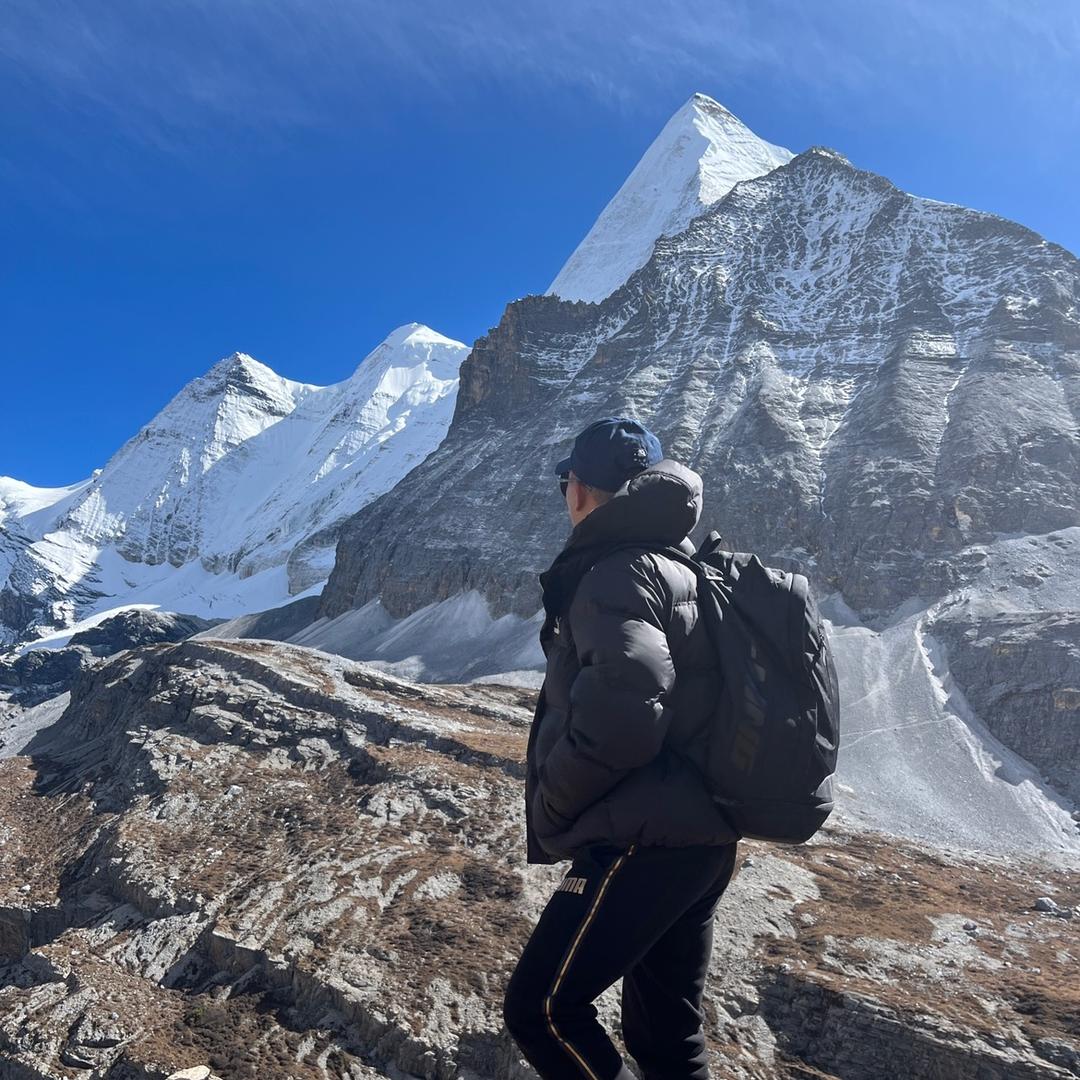 🇨🇳大表哥🇨🇳