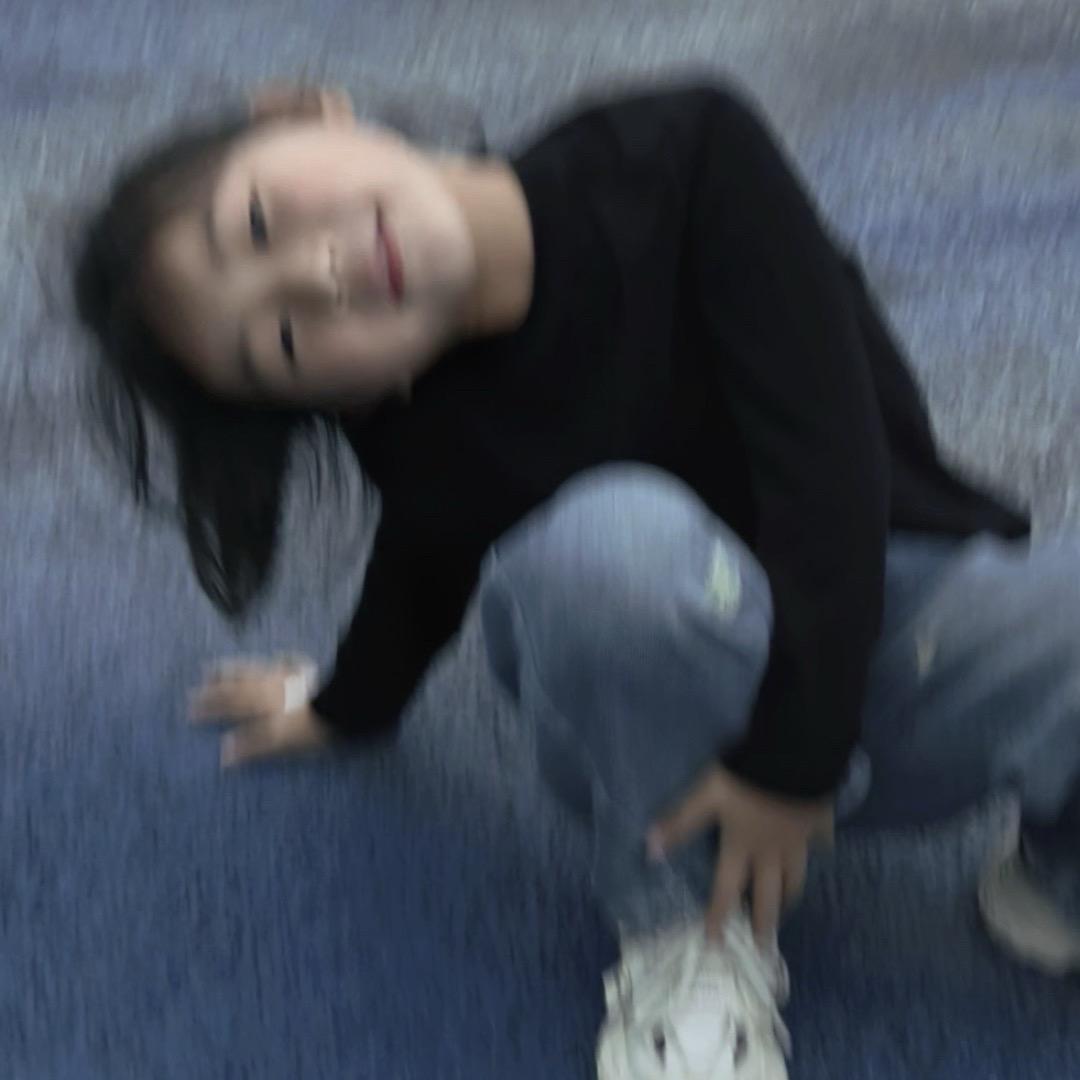 Hello 诗蕊 🖐️