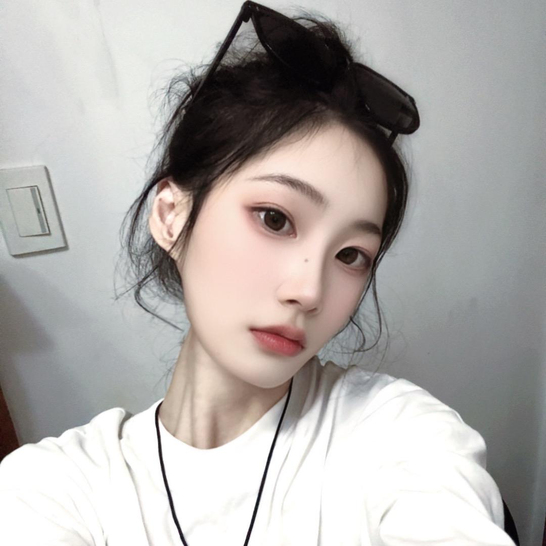一只阿朦🧸
