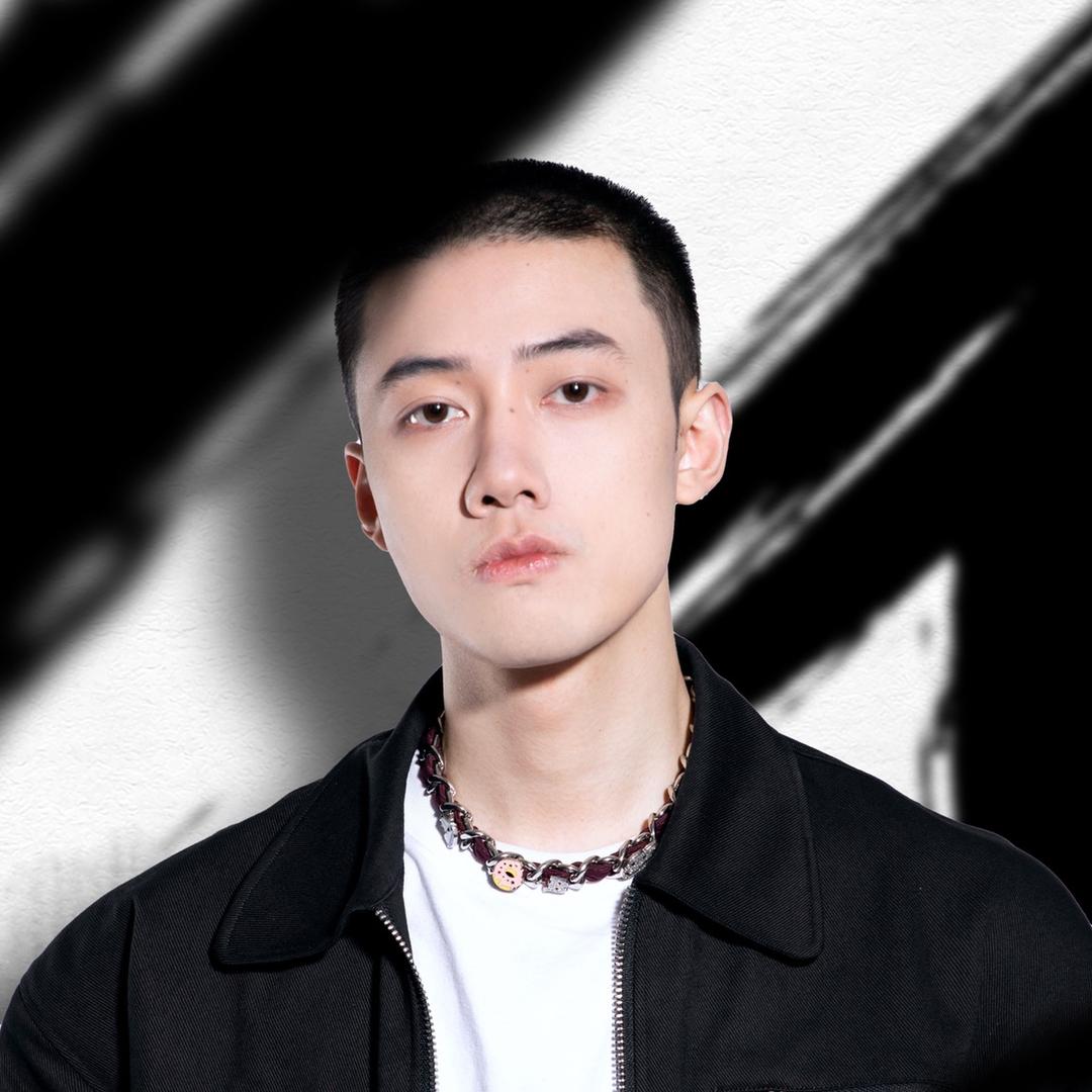 不是小段