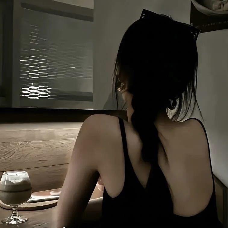 小毛毛biubiu