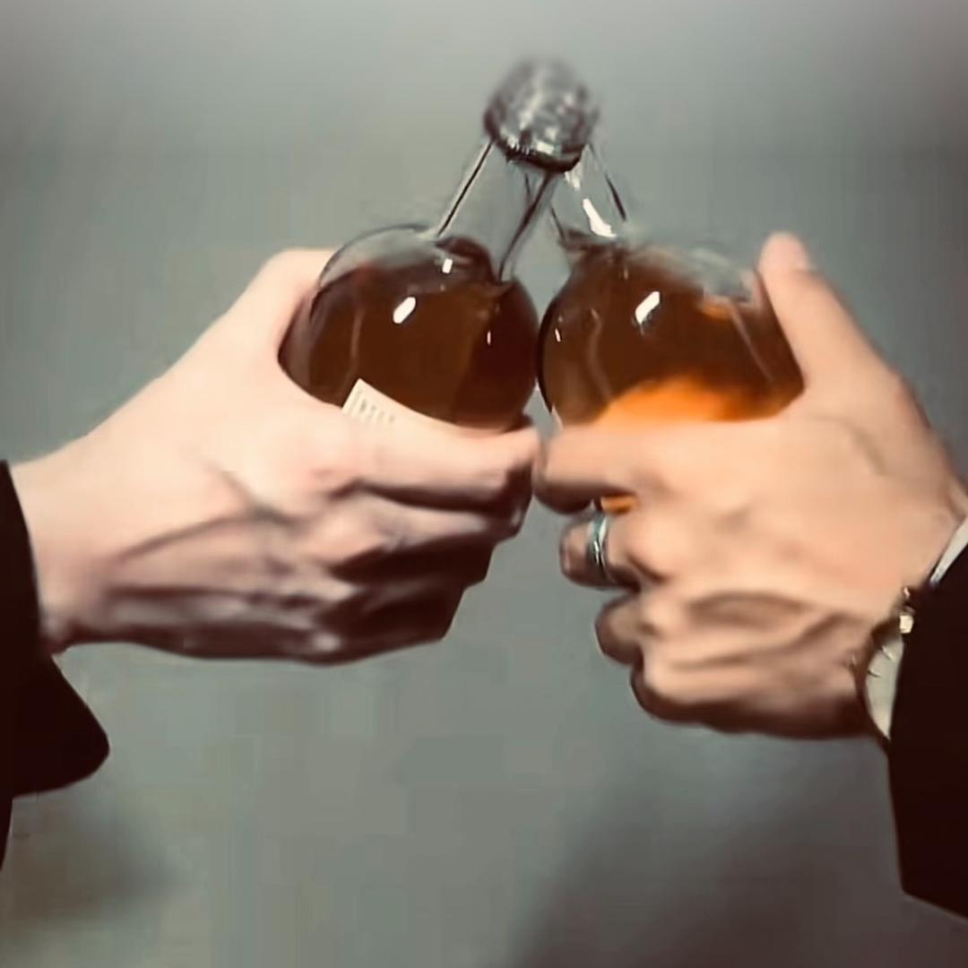 小Y。