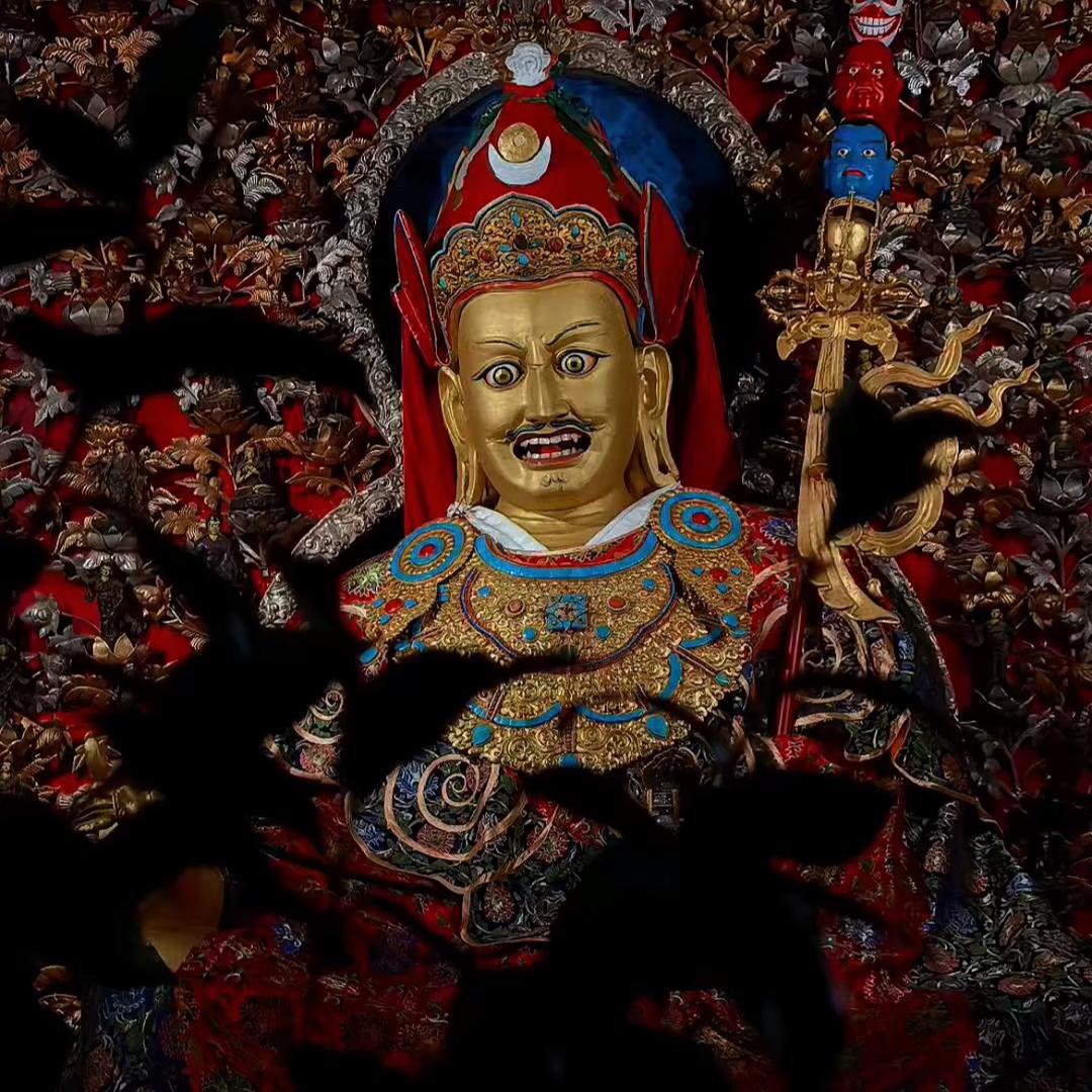 ༄༼བཀྲ་＄དཔལ༽