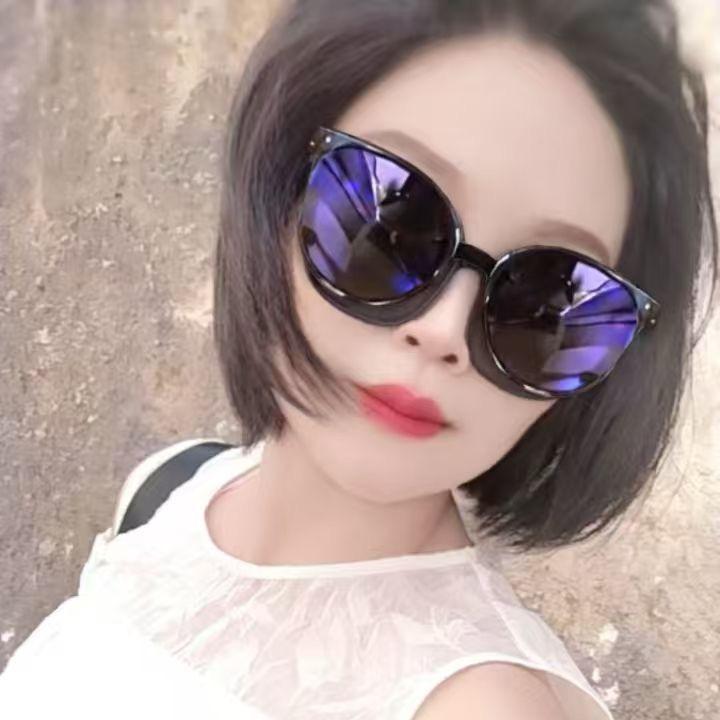 平湖羽绒服工厂雪瑞家