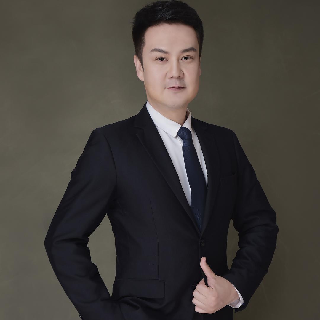 麦律师