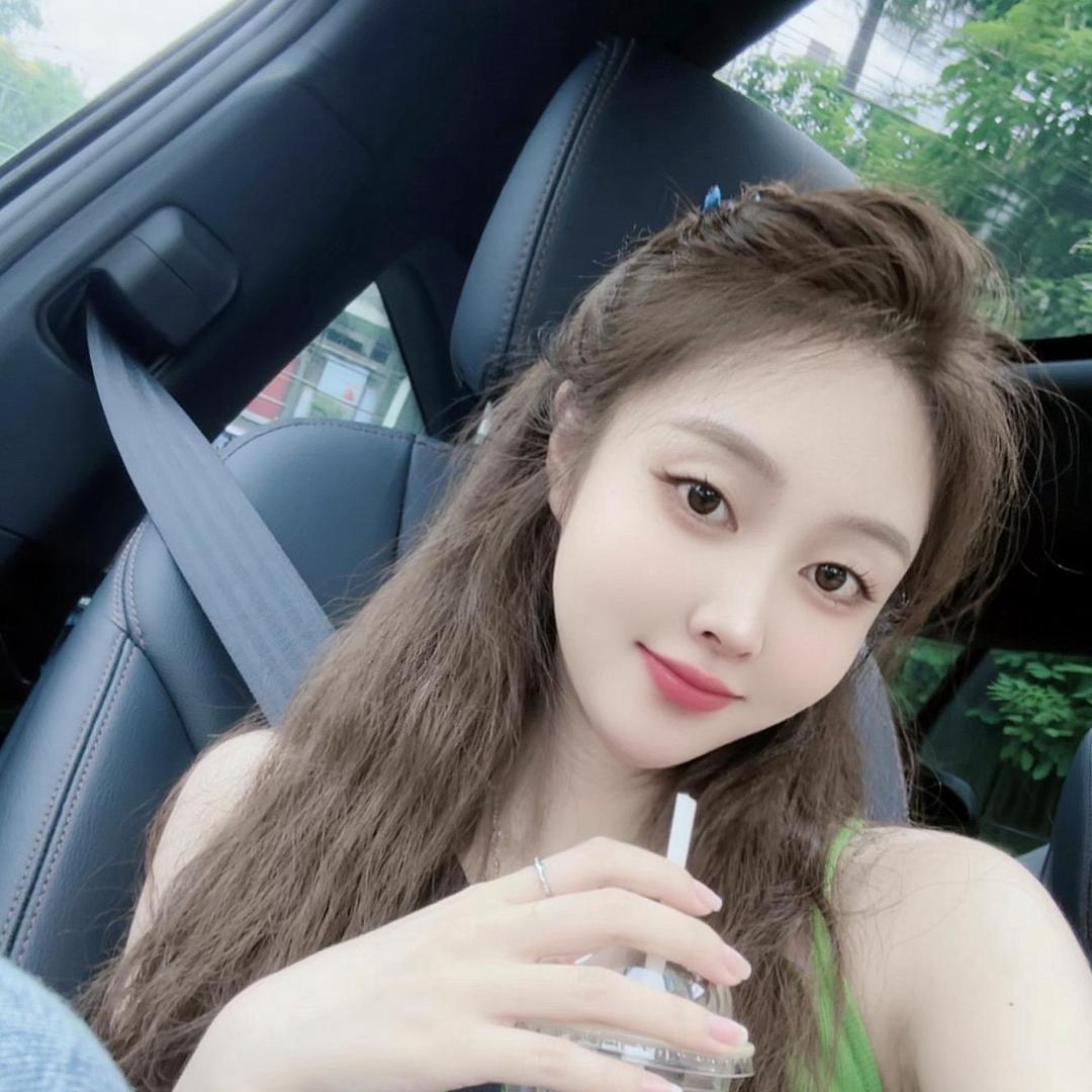 张张💋吖
