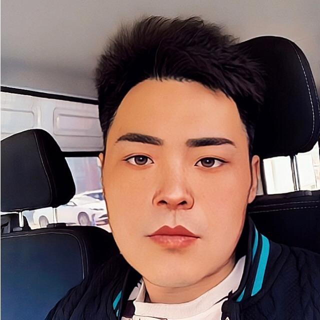 可甜的三石头像