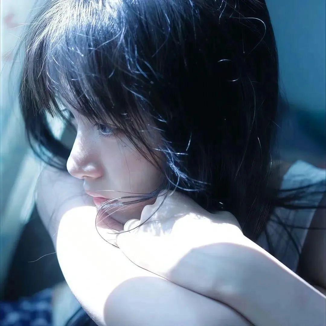 -小伦嘉奈（见过任嘉伦版）