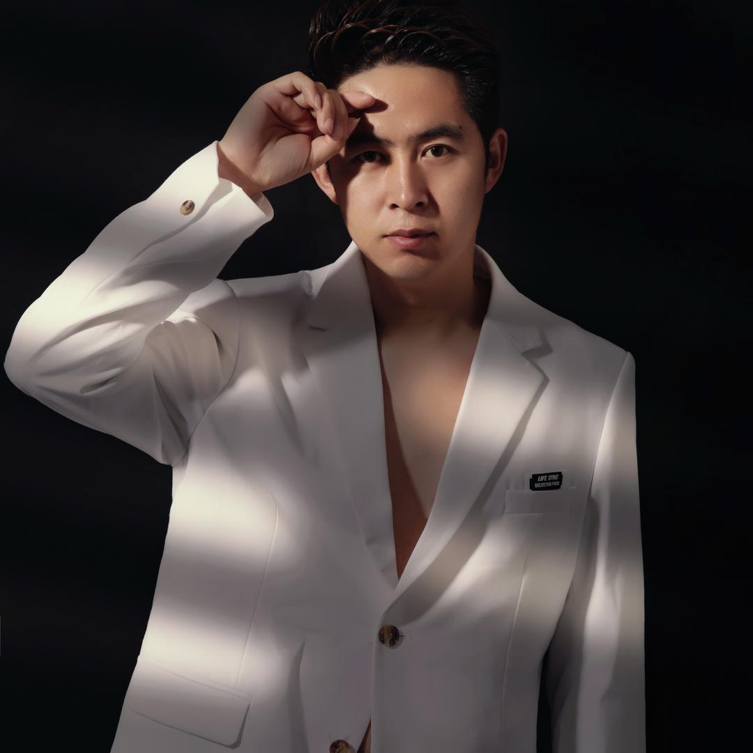 首山晓亮美发记录生活