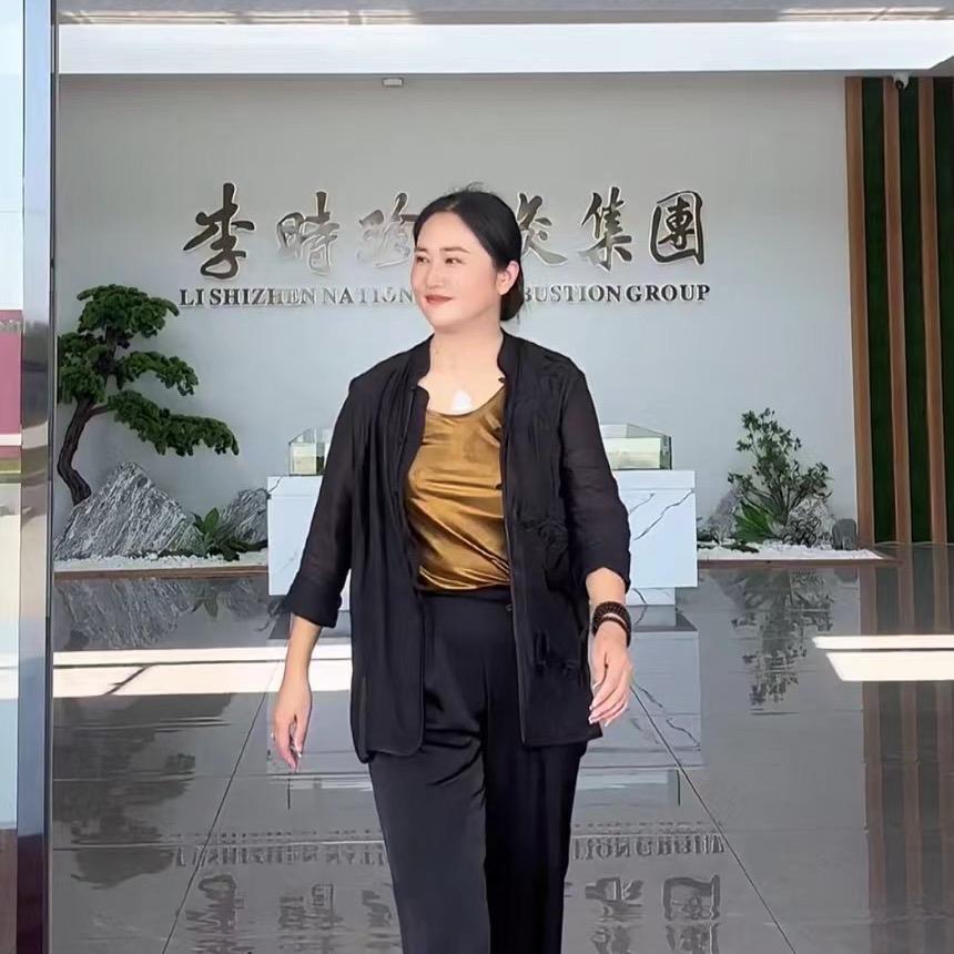 湖北朱琼琼