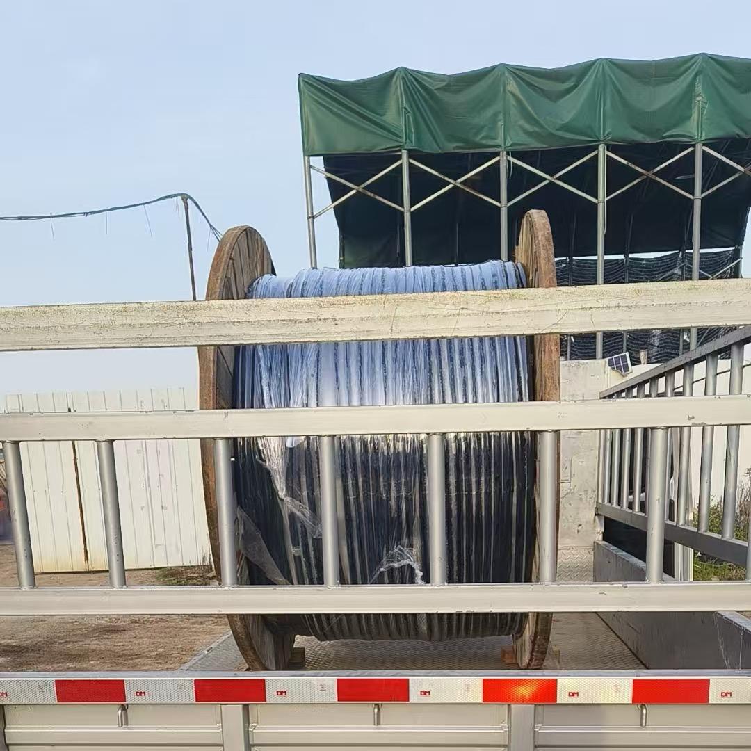 在武汉卖电线电缆的小曹