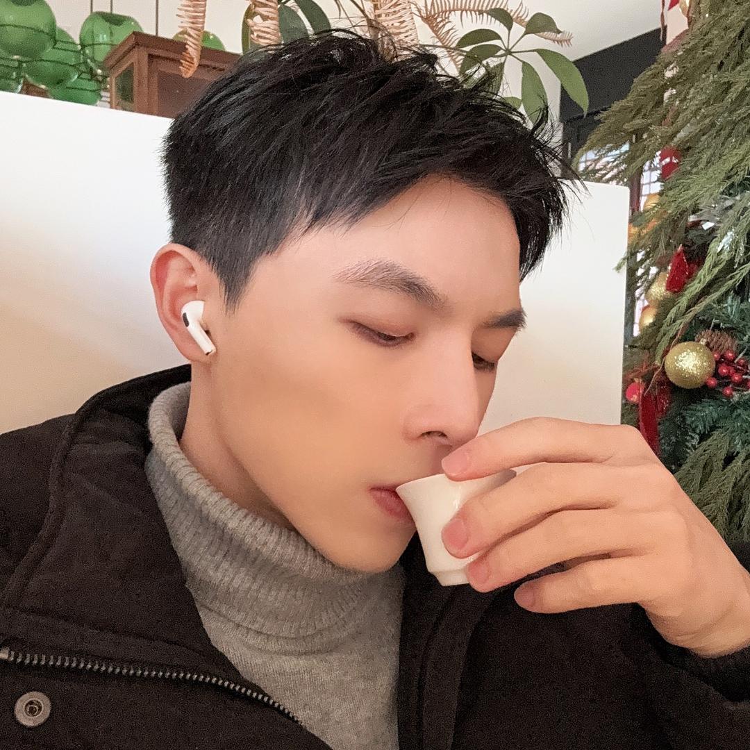 和小D一起留学