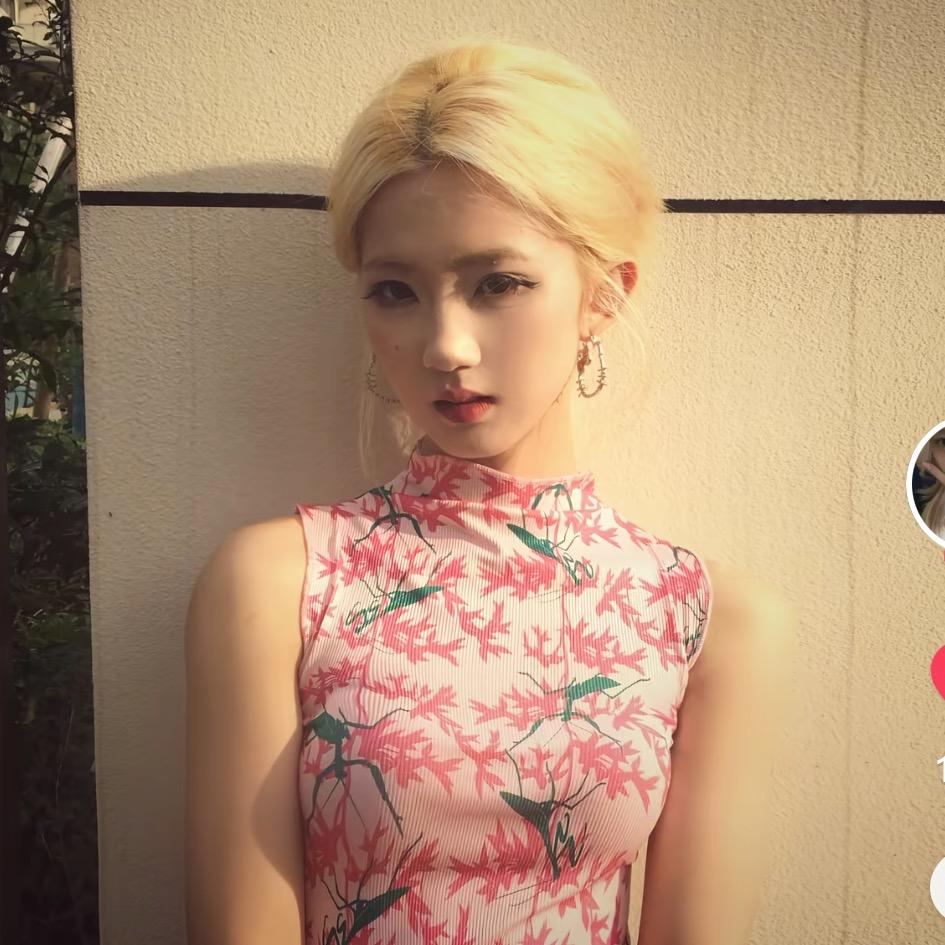 骑老奶奶过马路