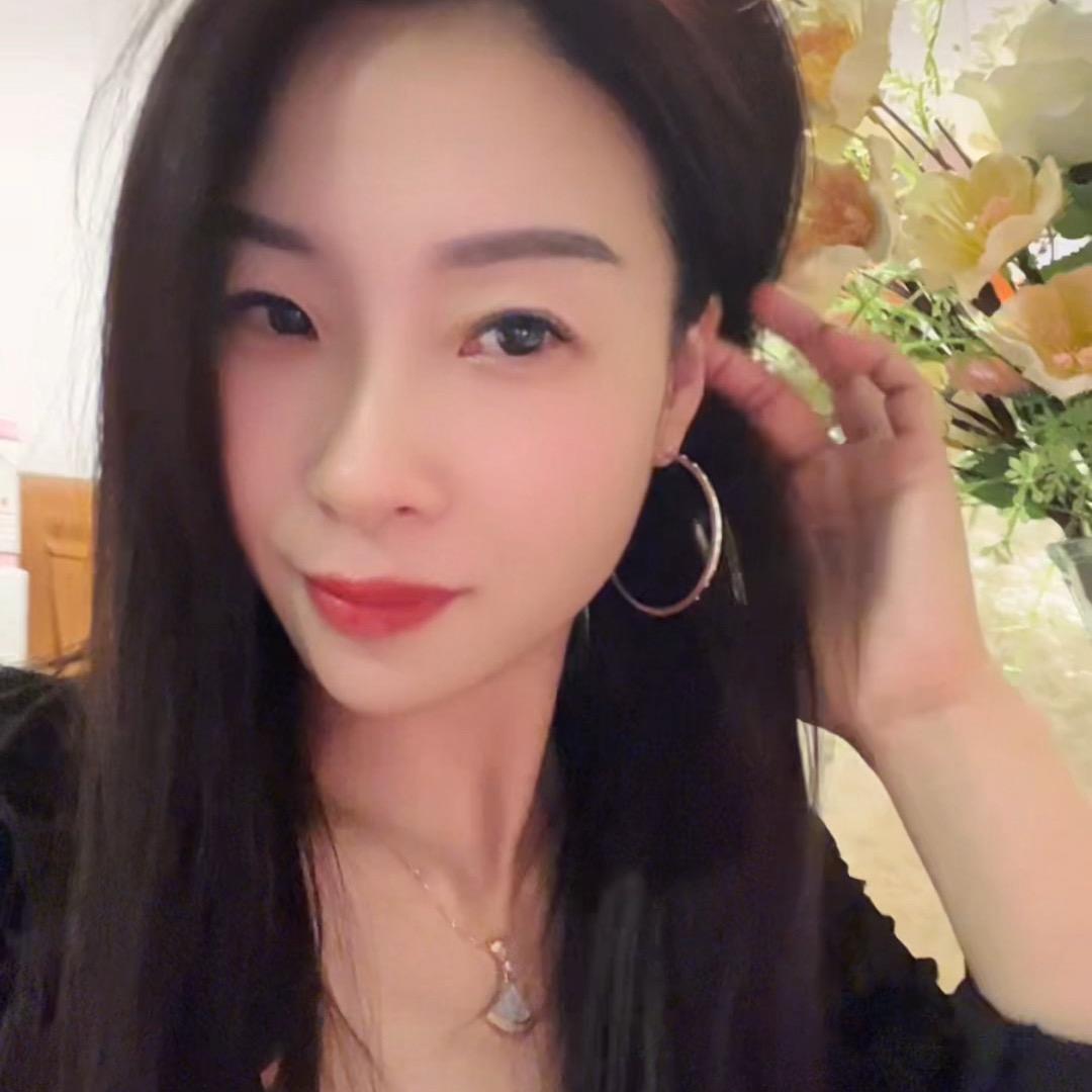 静妮