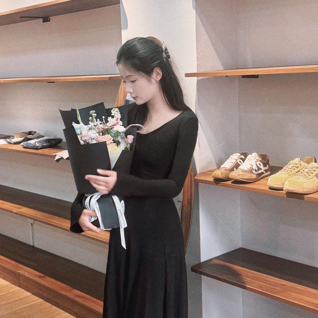 婷婷🧚🏻‍♂️