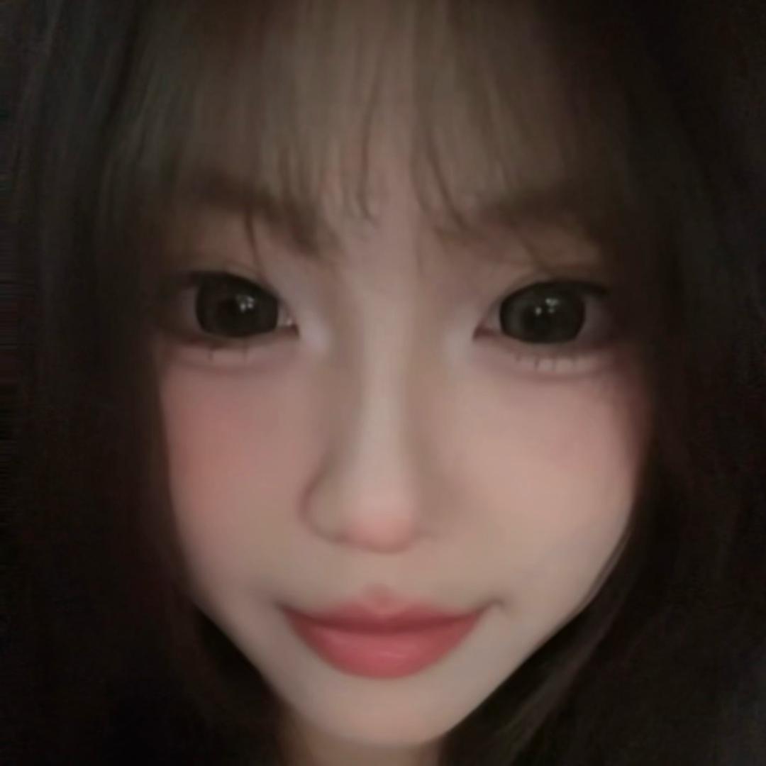 Mini小雯^