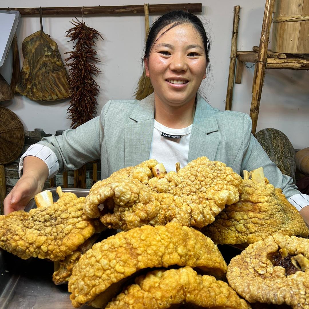 开花脆皮肉（脆皮猪脚、脆皮五花肉）