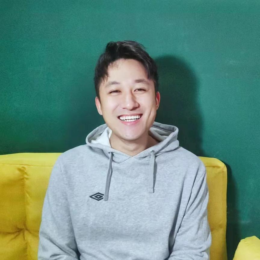 阿尧是个小甜心