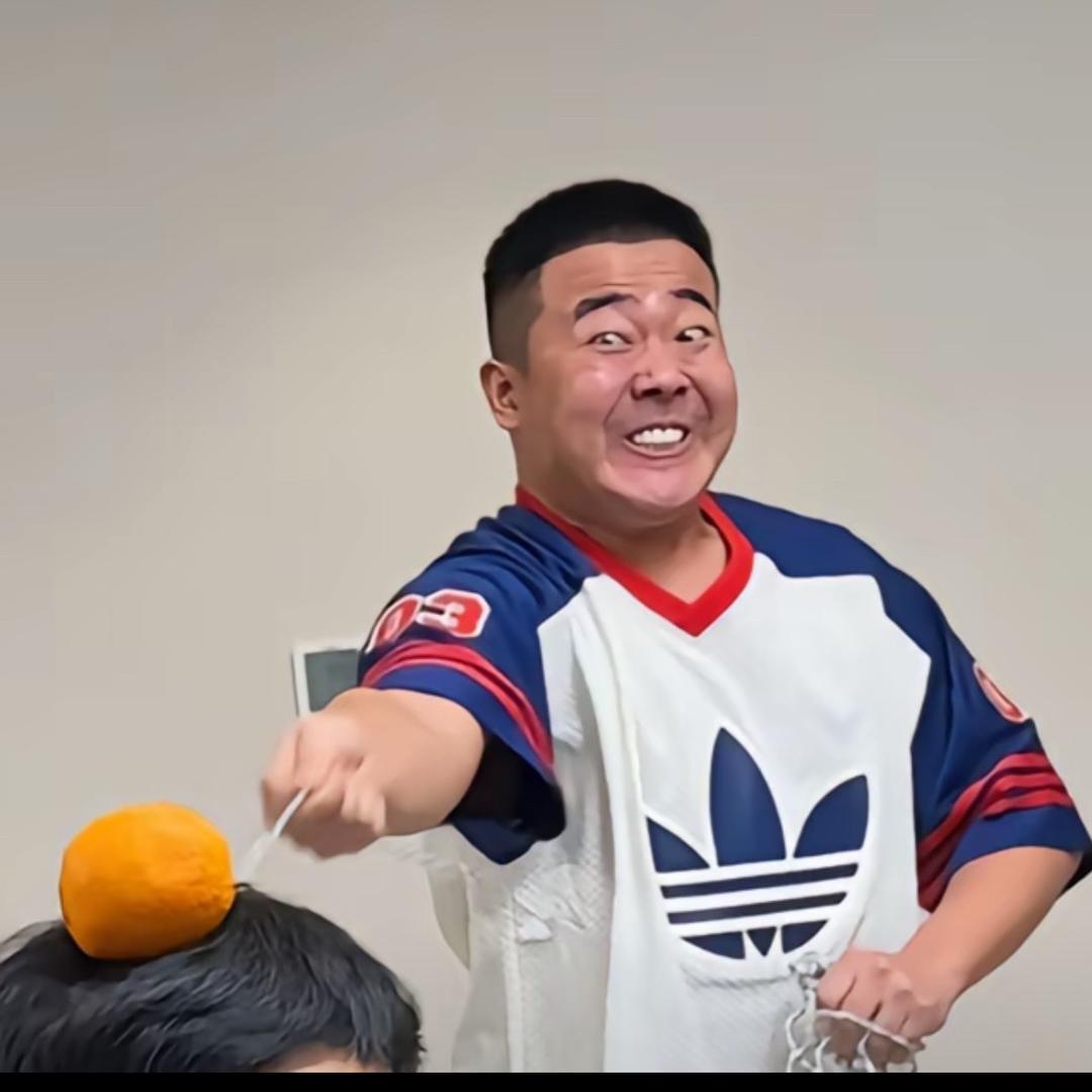 𝑨𝒏𝒈𝒍𝒆-𝑻