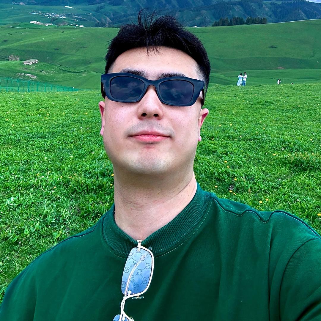 尊凯.