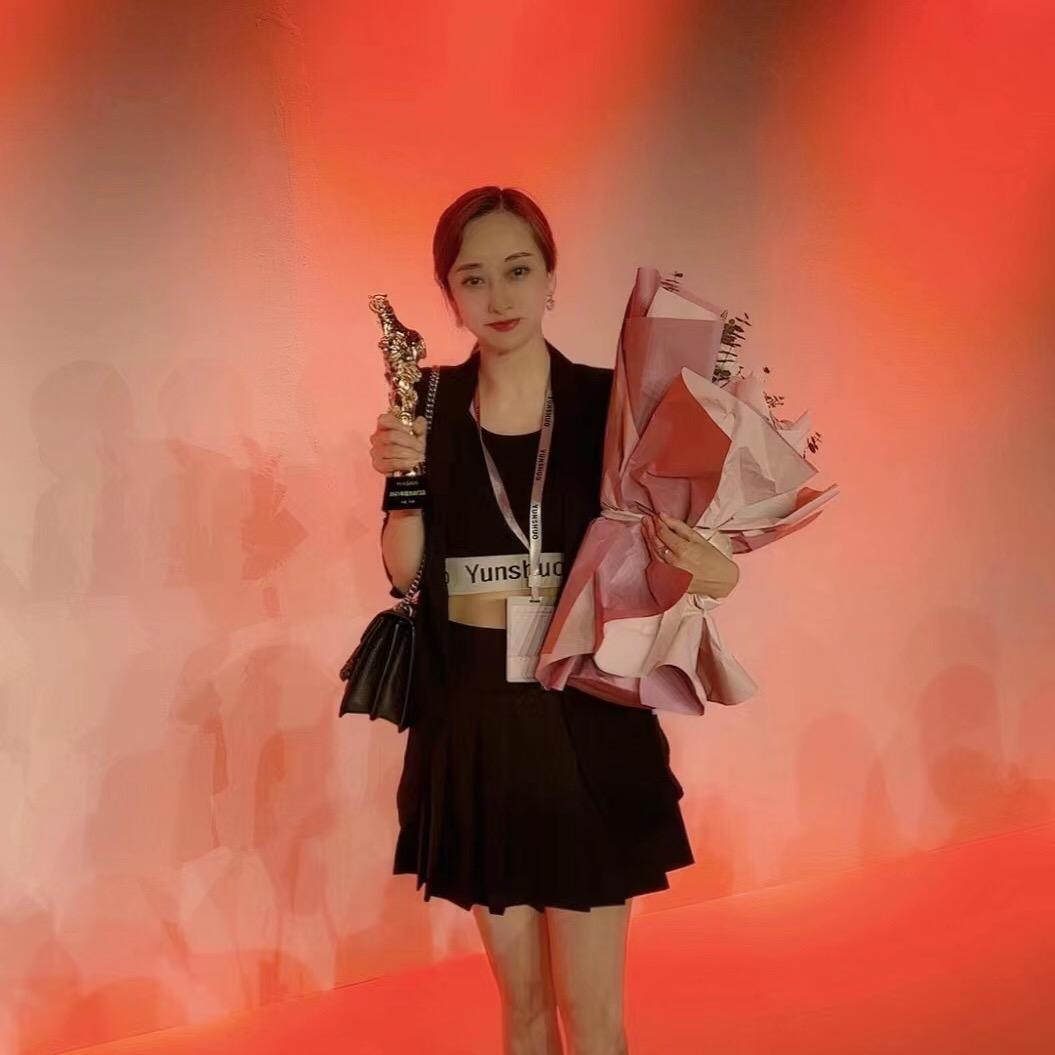 YUNSHUO天津允硕女装