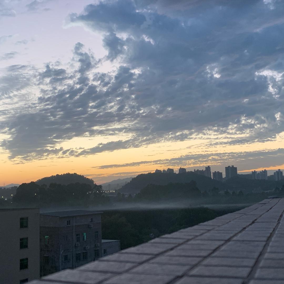 看起来好好吃，给我吃一口