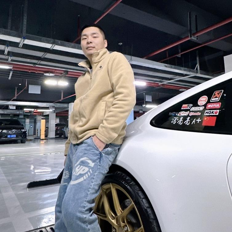 冯亮亮Cadillac