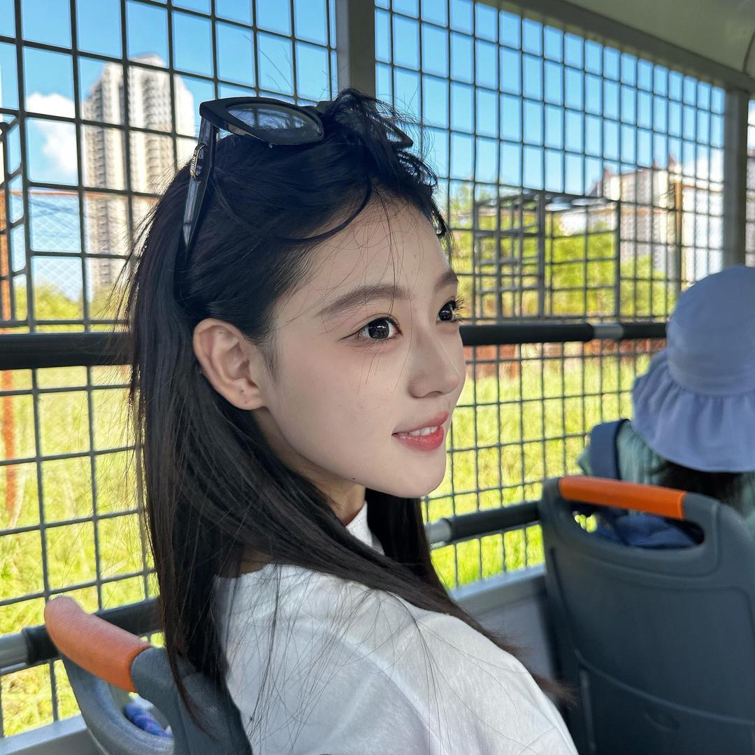 小艺呀